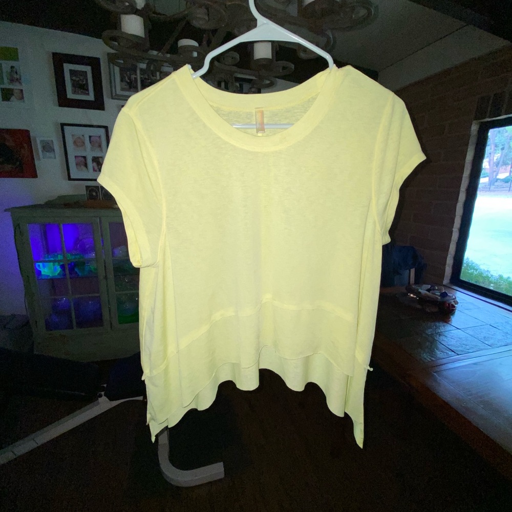 Free people movement/L/flowy tank